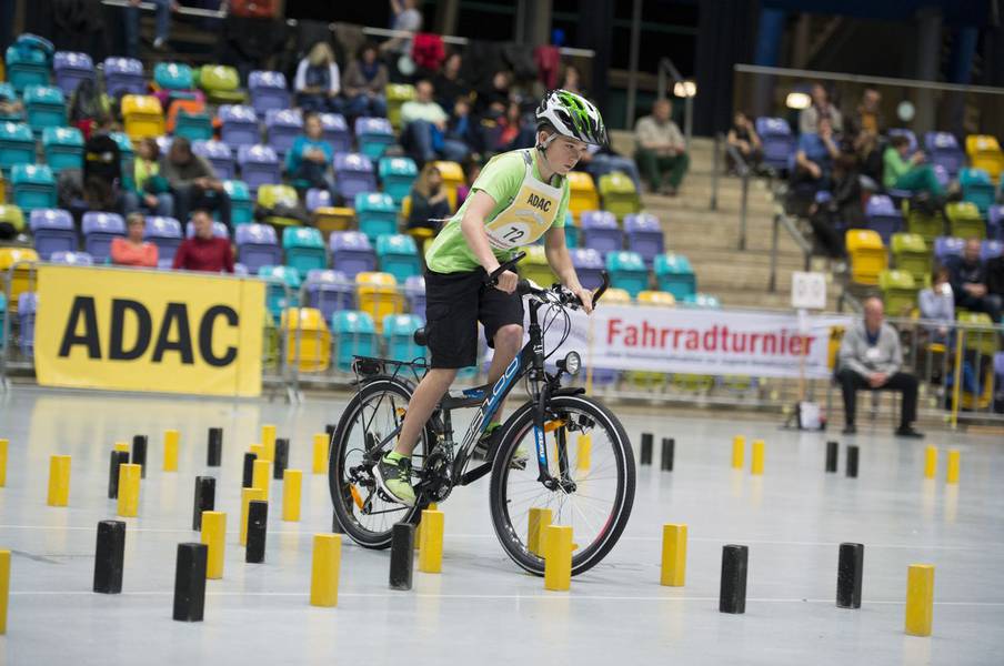 Trainingsprogramm: "Jugend-Fahrradturnier"